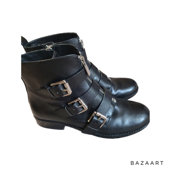 * Michael Kors Anya Boot - Picture 1 of 7